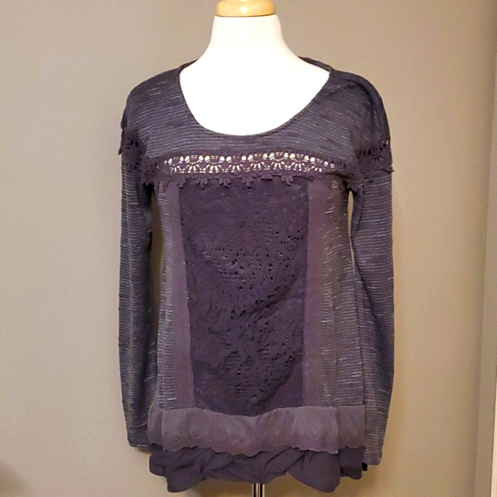 Grey Lace Meadow Rue Long Sleeved  Anthro Top